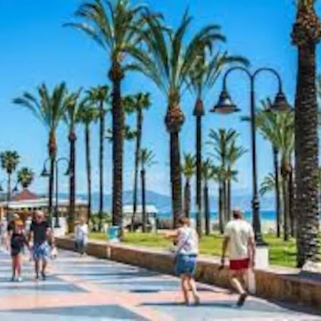 Apartamento Centrico Playa, Piscina ,wifi, Parking *