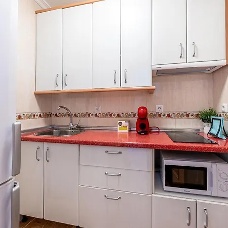 Apartment Apartamento Centrico Playa, Piscina ,wifi, Parking *